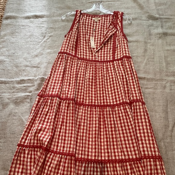Max Studio Dresses & Skirts - Red gingham tiered dress